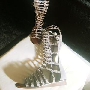 Sz 9 Knee High Gladiator Sandals